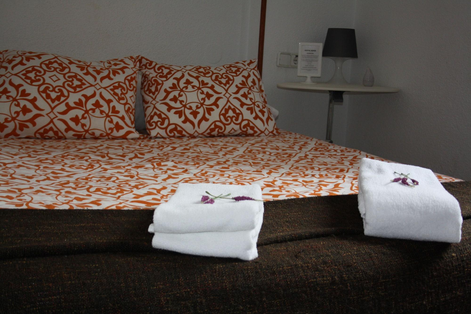 Hostal Rofer Madrid Exteriör bild